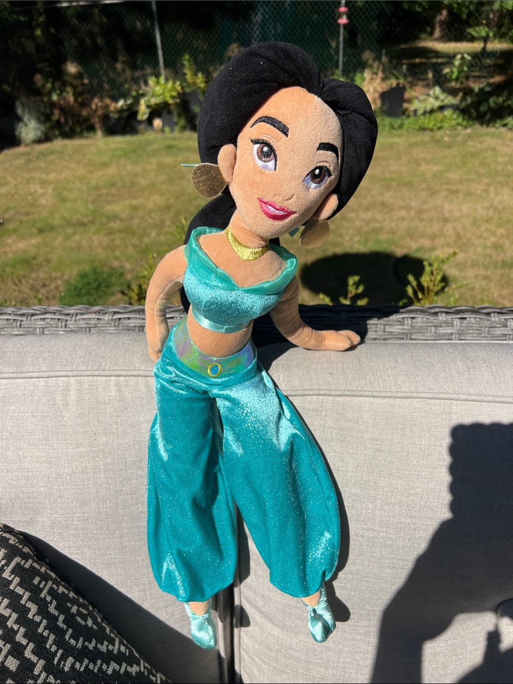 Disney Princess Jasmine 21-Inch Plush Doll - Aladdin Movie Toy